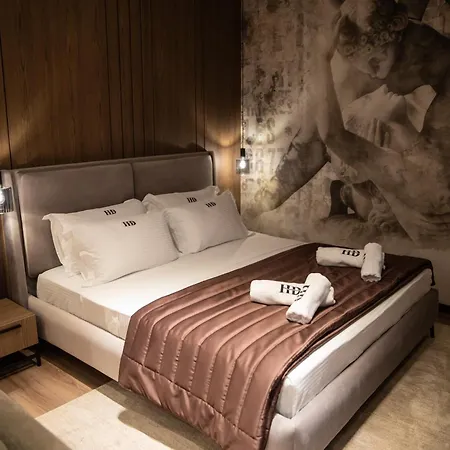 Dial Hotel