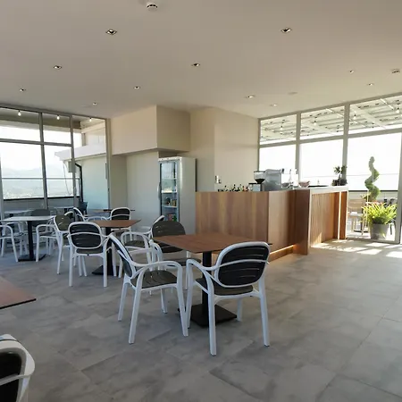 Dial Hotel 4*