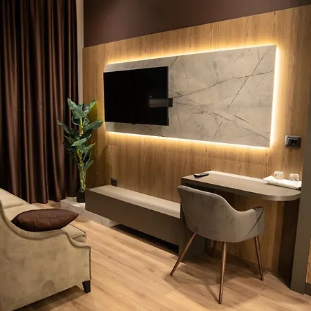 Dial Hotel 4*