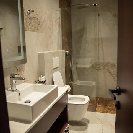 Dial Hotel Elbasan