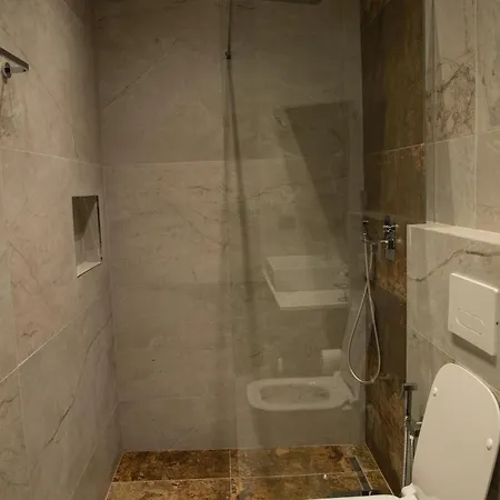 Dial Hotel Elbasan